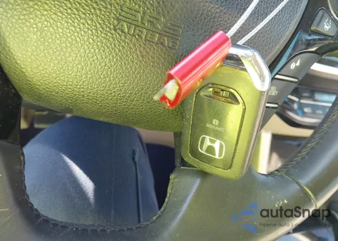 2017 Honda Accord Ex-L z USA, uszkodzony, nr VIN 1HGCR2F91HA165955